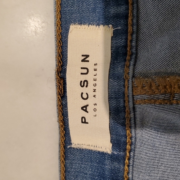 PacSun Jean Shorts - Picture 3 of 4